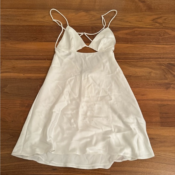 Zara Cut Out Satin Dress - Picture 2 of 4